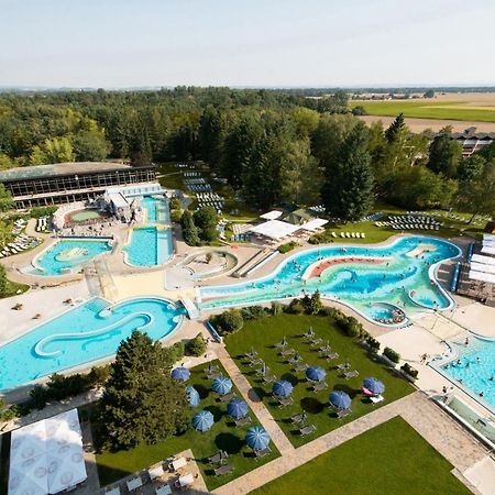 Johannesbad Hotel Phoenix Bad Fussing Bagian luar foto