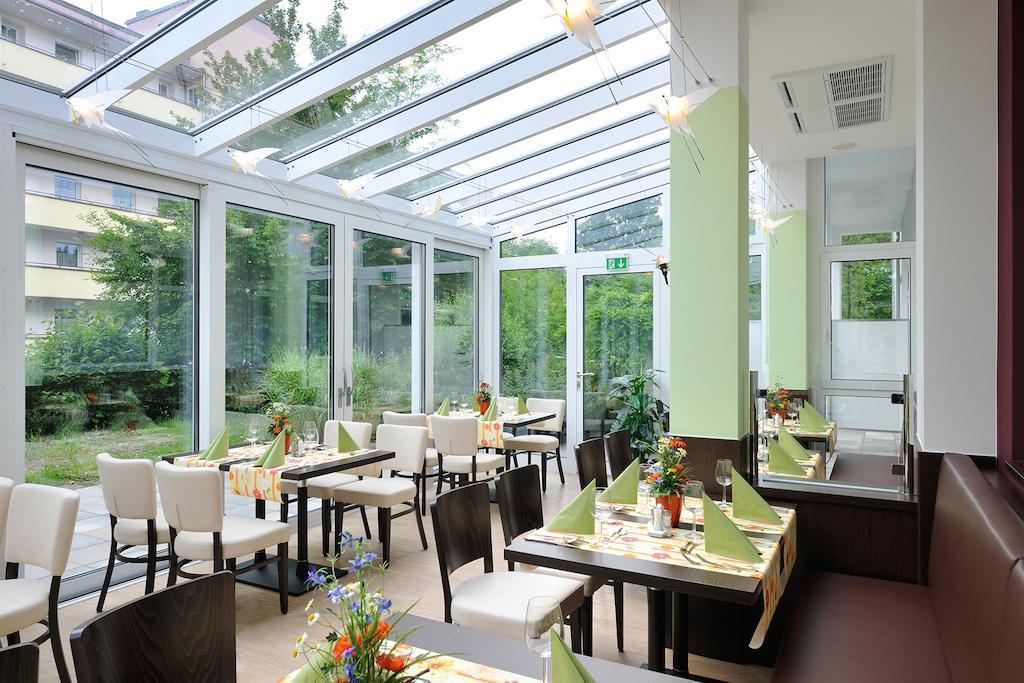 Johannesbad Hotel Phoenix Bad Fussing Bagian luar foto