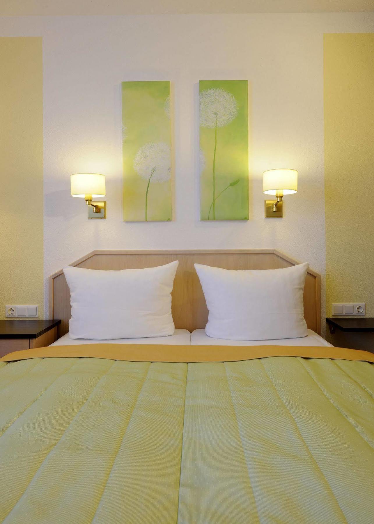 Johannesbad Hotel Phoenix Bad Fussing Bagian luar foto